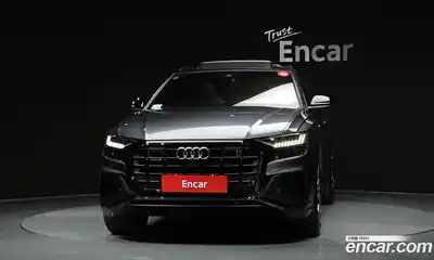 Audi Q8 2023 3.0 Автомат в Москве № 544184, миниатюра 3