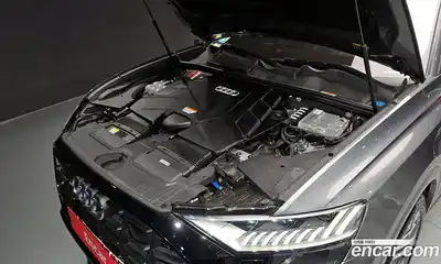 Audi Q8 2023 3.0 Автомат в Москве № 544184, миниатюра 6