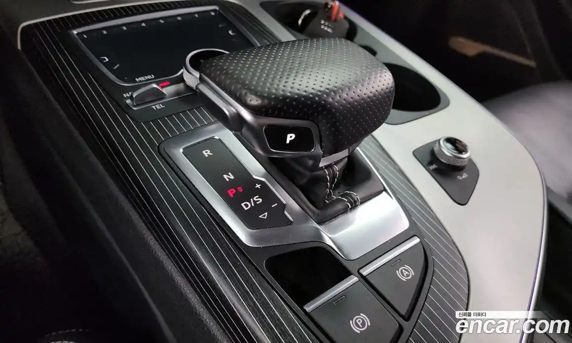 Audi Q7 2016 3.0 Автомат в Москве № 544566, фото 9