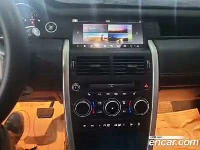 Land Rover Discovery Sport 2017 2.0 Автомат в Москве № 546040, миниатюра 10