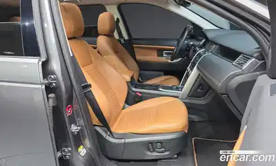 Land Rover Discovery Sport 2018 2.0 Автомат в Москве № 546250, миниатюра 11
