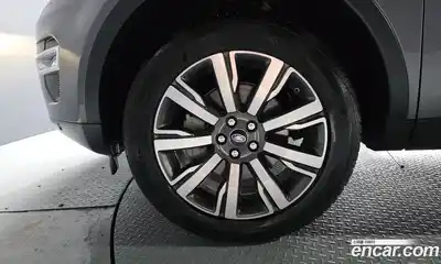 Land Rover Discovery Sport 2018 2.0 Автомат в Москве № 546250, миниатюра 5