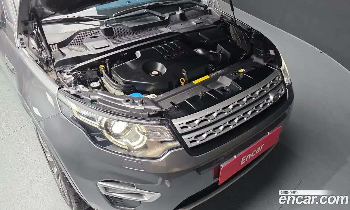 Land Rover Discovery Sport 2018 2.0 Автомат в Москве № 546250, фото 6