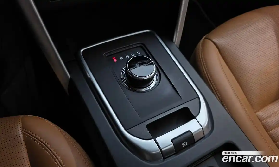 Land Rover Discovery Sport 2018 2.0 Автомат в Москве № 546250, фото 9