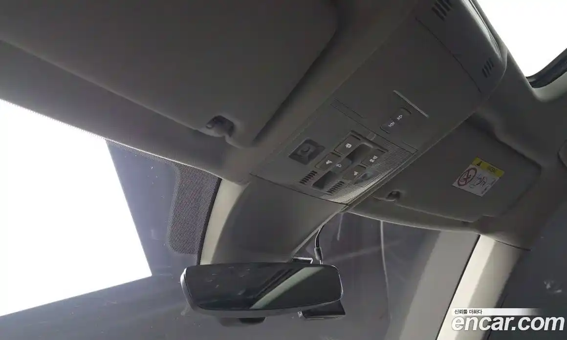 Volkswagen Tiguan 2023 2.0 Автомат в Москве № 547272, фото 19