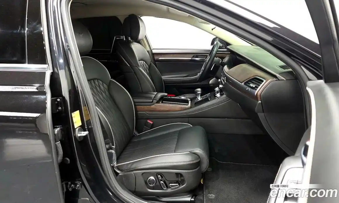 Genesis G90 2021 3.8 Автомат в Москве № 57755, фото 16