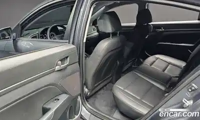 Hyundai Avante 2018 1.6 Автомат в Москве № 6315, миниатюра 5