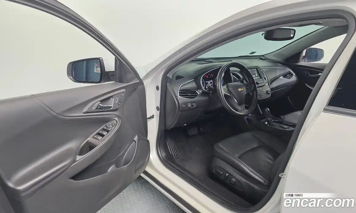 Chevrolet Malibu 2018 1.5 Автомат в Москве № 103584, фото 8