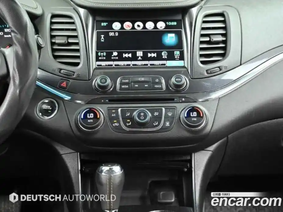 Chevrolet Impala 2016 2.5 Автомат в Москве № 104656, фото 14