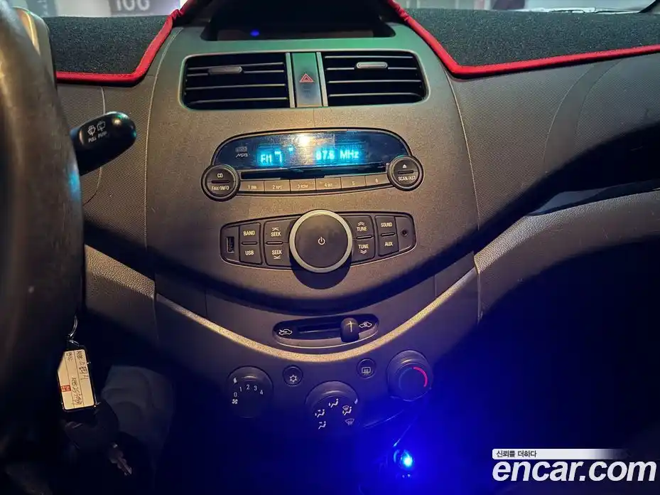 Chevrolet Matiz 2011 1.0 Автомат в Москве № 105915, фото 7