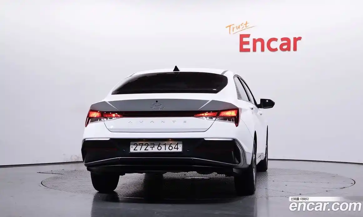 Hyundai Avante 2024 1.6 Автомат в Москве № 108308, фото 12