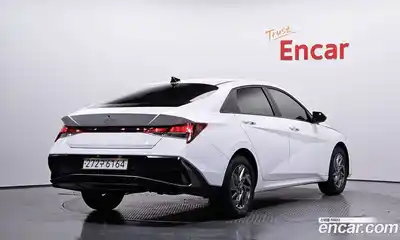 Hyundai Avante 2024 1.6 Автомат в Москве № 108308, миниатюра 8