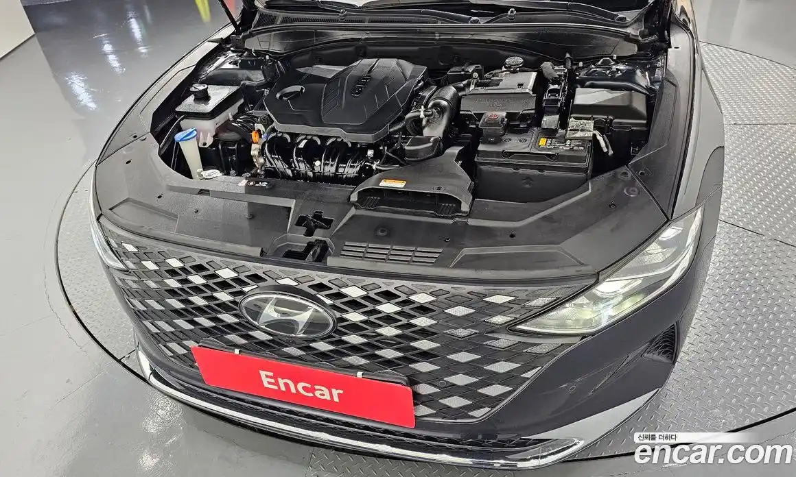 Hyundai Grandeur 2022 2.5 Автомат в Москве № 112385, фото 17