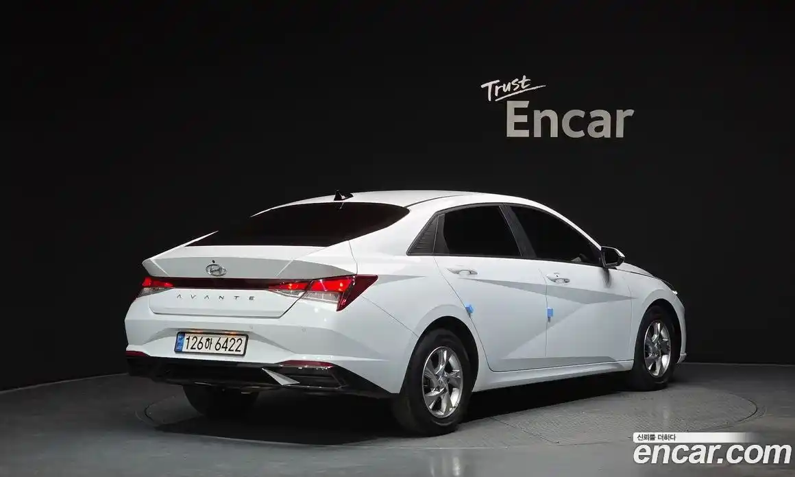 Hyundai Avante 2022 1.6 Автомат в Москве № 112935, фото 19