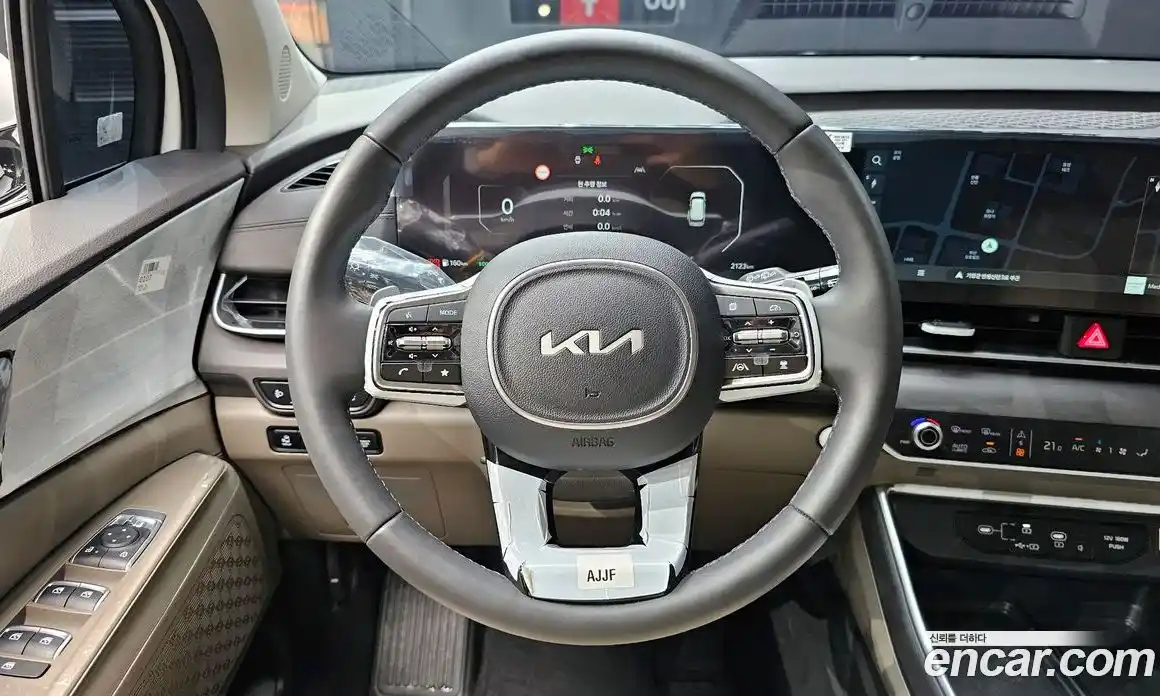 Kia Canival 2025 3.5 Автомат в Москве № 114037, фото 15