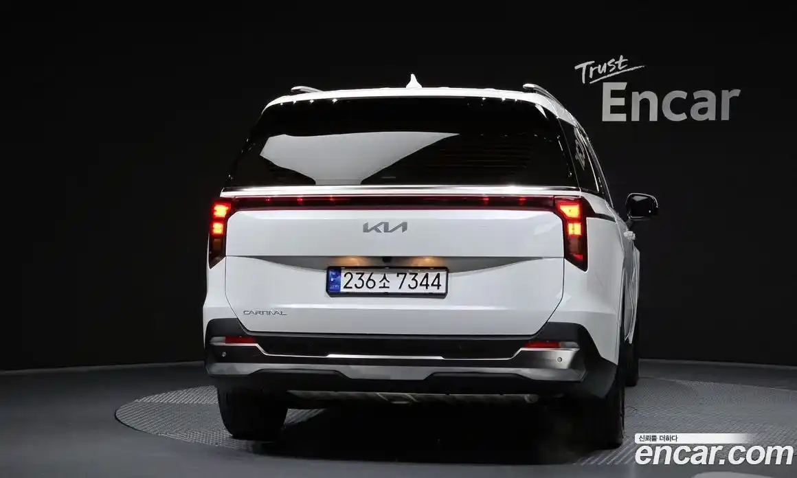 Kia Canival 2025 3.5 Автомат в Москве № 114037, фото 18