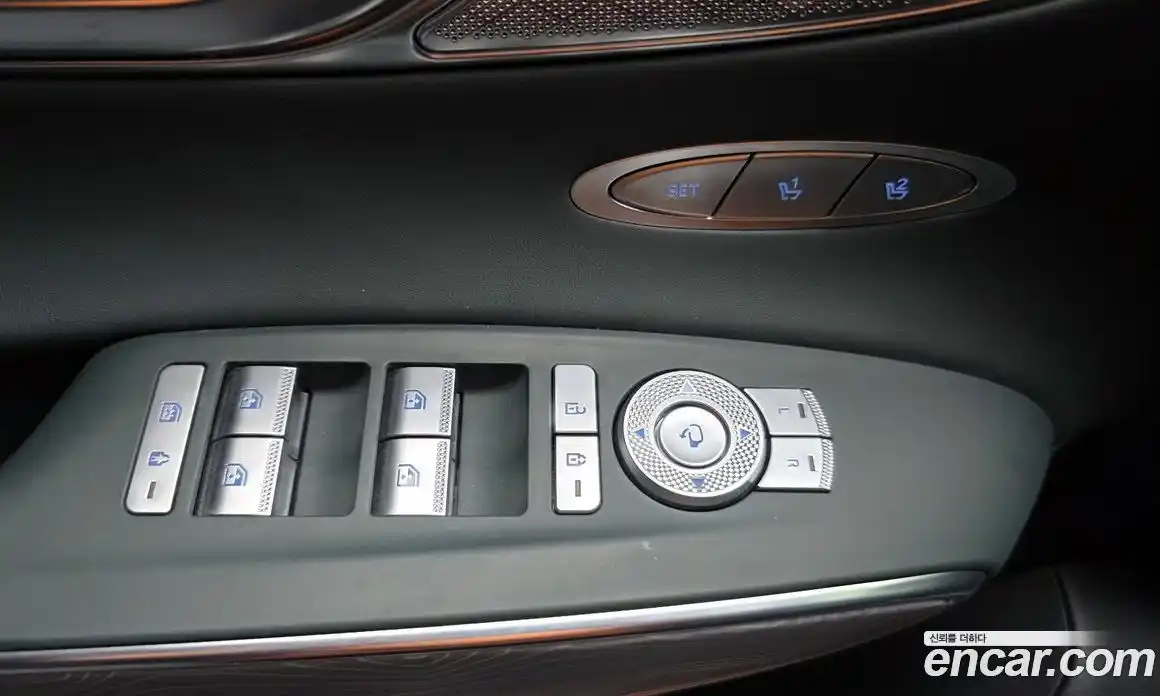 Genesis GV70 2022 2.5 Автомат в Москве № 117729, фото 13