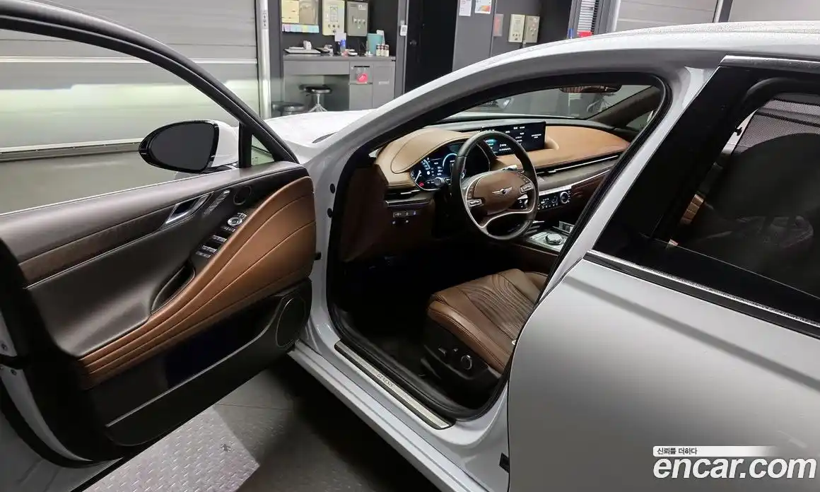 Genesis G80 2024 2.5 Автомат в Москве № 117866, фото 13