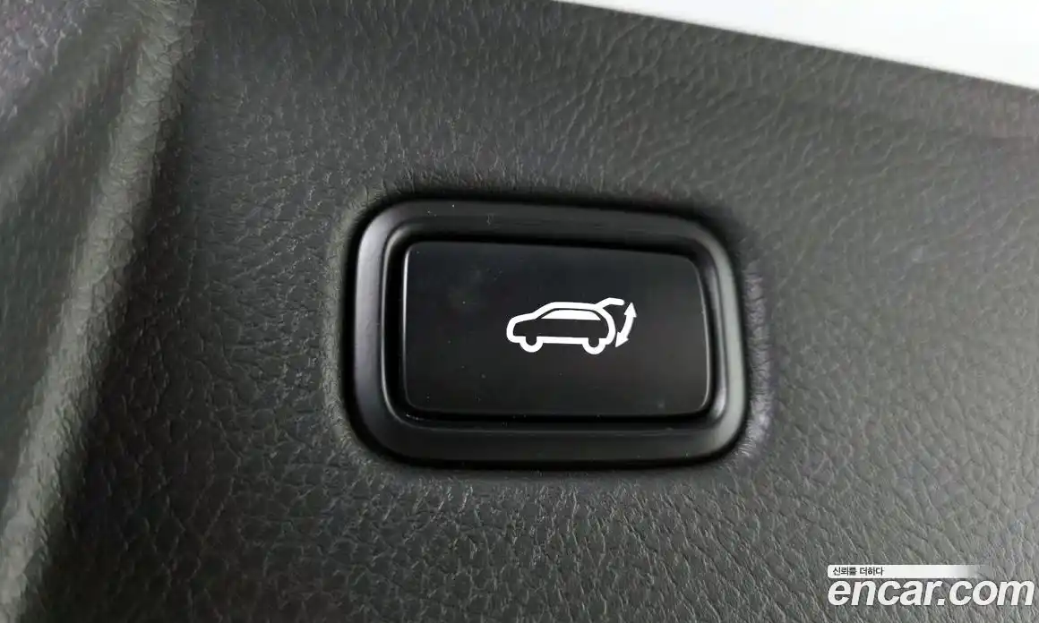 Kia Mohave 2023 3.0 Автомат в Москве № 121483, фото 16