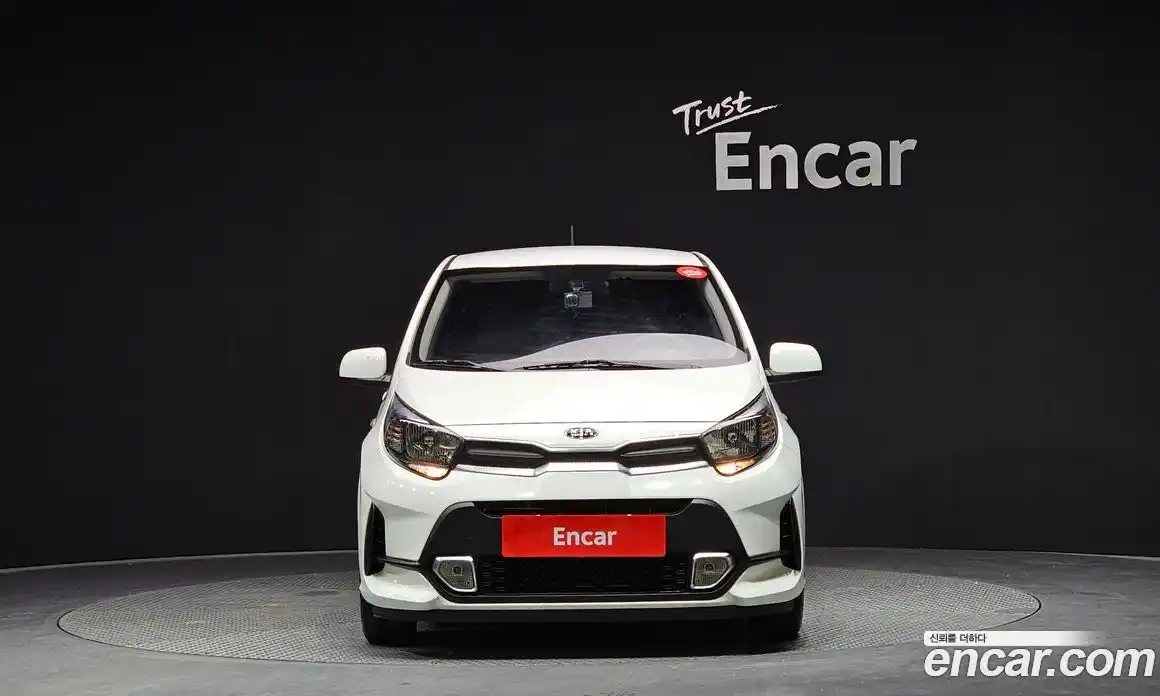 Kia Morning 2021 1.0 Автомат в Москве № 122122, фото 14