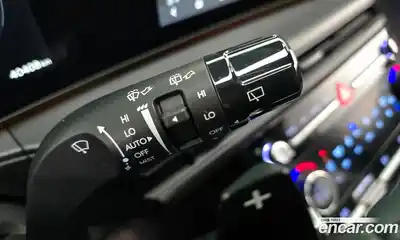 Hyundai Santa Fe 2024 1.6 Автомат в Москве № 123579, миниатюра 11