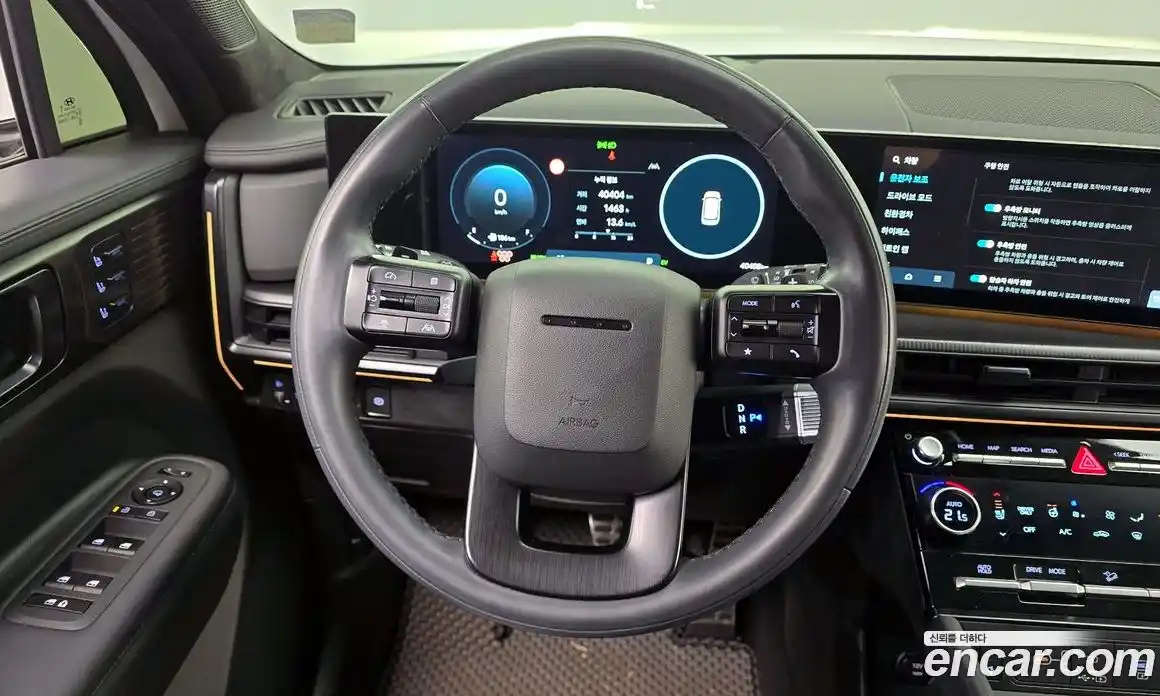 Hyundai Santa Fe 2024 1.6 Автомат в Москве № 123579, фото 16