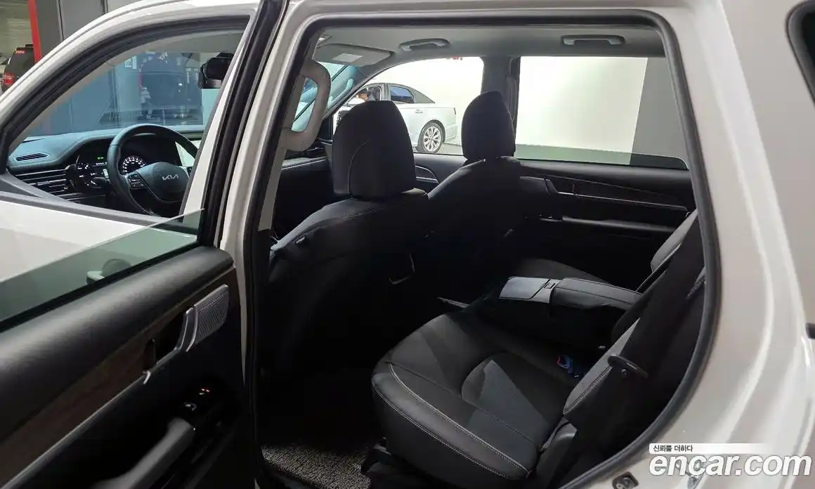 Kia Mohave 2022 3.0 Автомат в Москве № 127804, фото 11