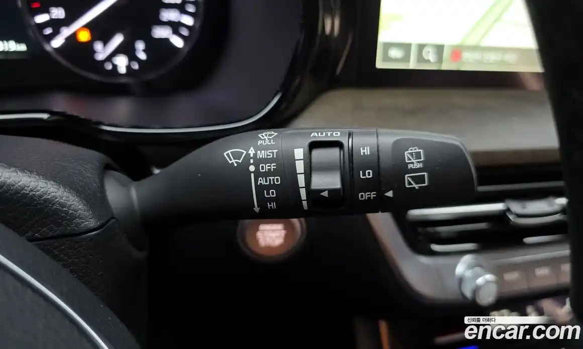 Kia Mohave 2022 3.0 Автомат в Москве № 127804, фото 16