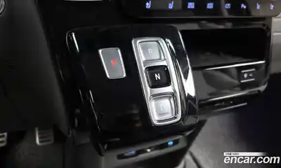 Hyundai Staria 2025 2.2 Автомат в Москве № 129616, миниатюра 6