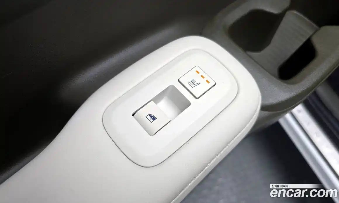 Hyundai Santa Fe 2024 2.5 Автомат в Москве № 130407, фото 11