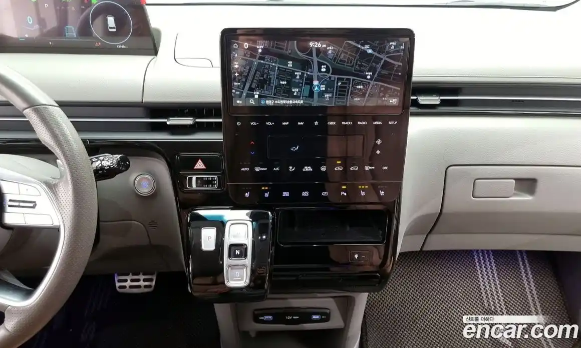 Hyundai Staria 2023 3.5 Автомат в Москве № 130755, фото 19