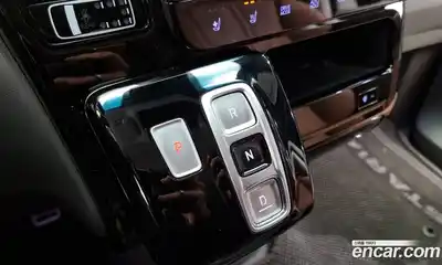 Hyundai Staria 2023 3.5 Автомат в Москве № 130755, миниатюра 3