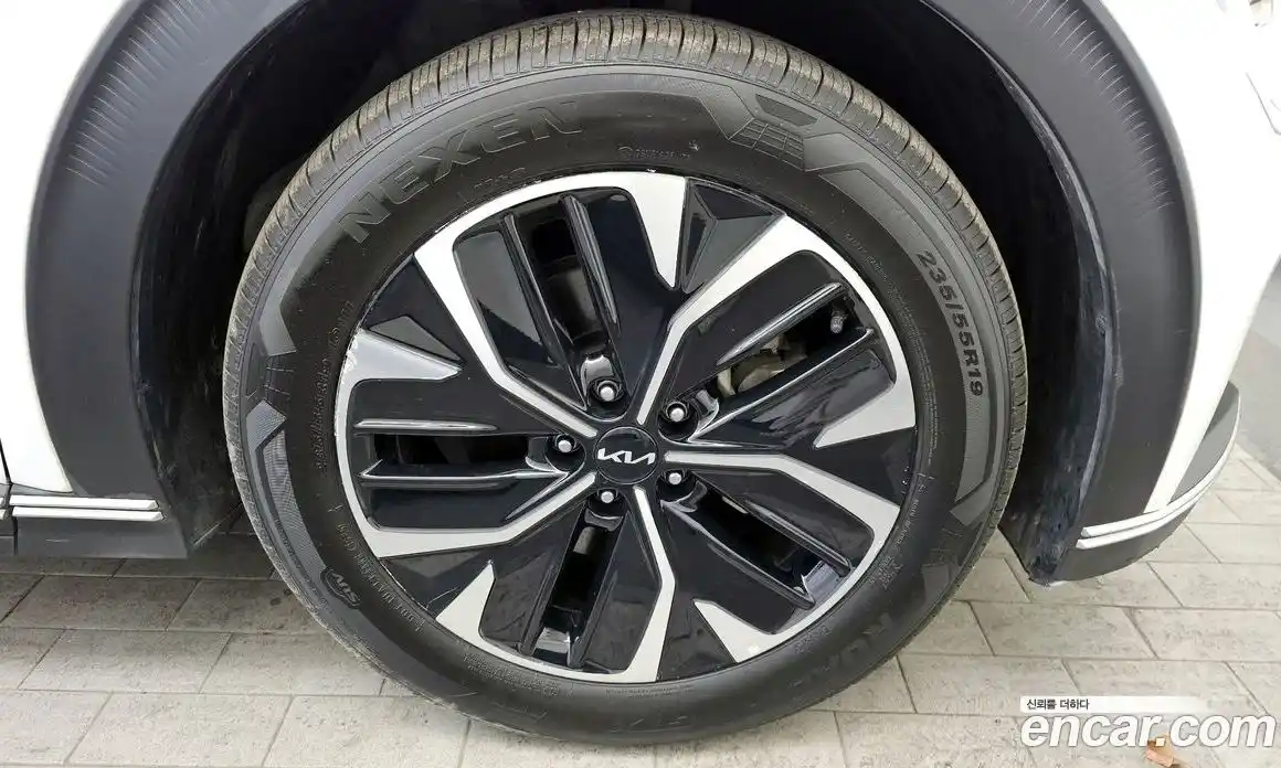 Kia EV6 2023 0.1 Автомат в Москве № 131129, фото 15