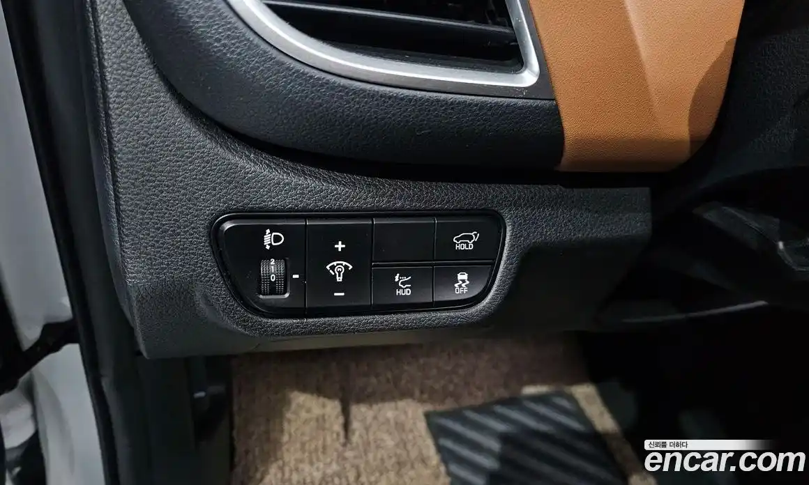 Kia Seltos 2023 1.6 Автомат в Москве № 132526, фото 14