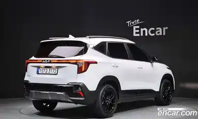 Kia Seltos 2023 1.6 Автомат в Москве № 132526, миниатюра 2