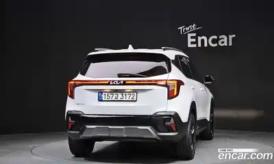 Kia Seltos 2023 1.6 Автомат в Москве № 132526, миниатюра 4