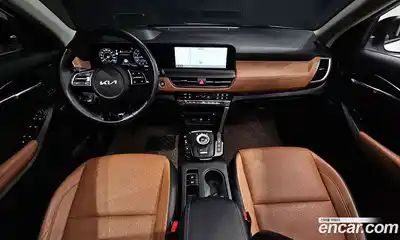 Kia Seltos 2023 1.6 Автомат в Москве № 132526, миниатюра 7