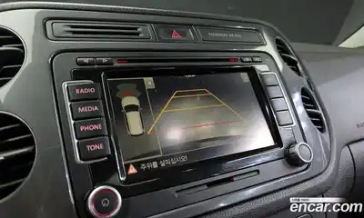 Volkswagen Tiguan 2013 2.0 Автомат в Москве № 134732, миниатюра 4