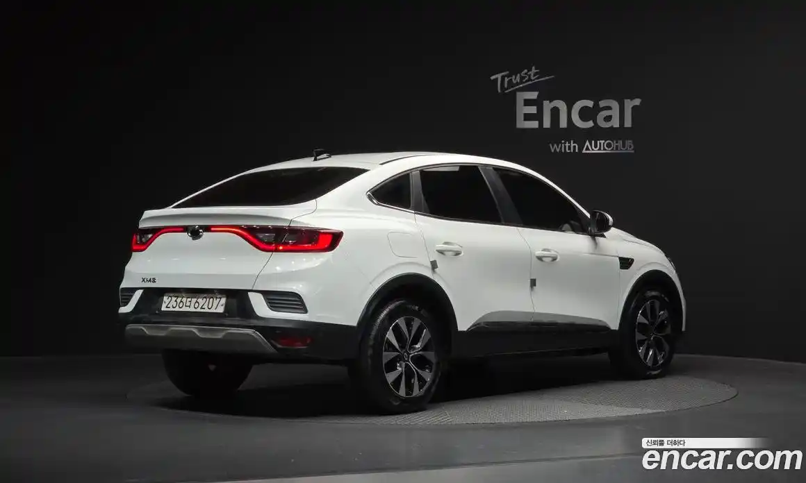 Renault XM3 2023 1.6 Автомат в Москве № 147942, фото 11