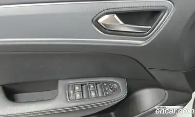 Renault XM3 2023 1.6 Автомат в Москве № 147942, миниатюра 12