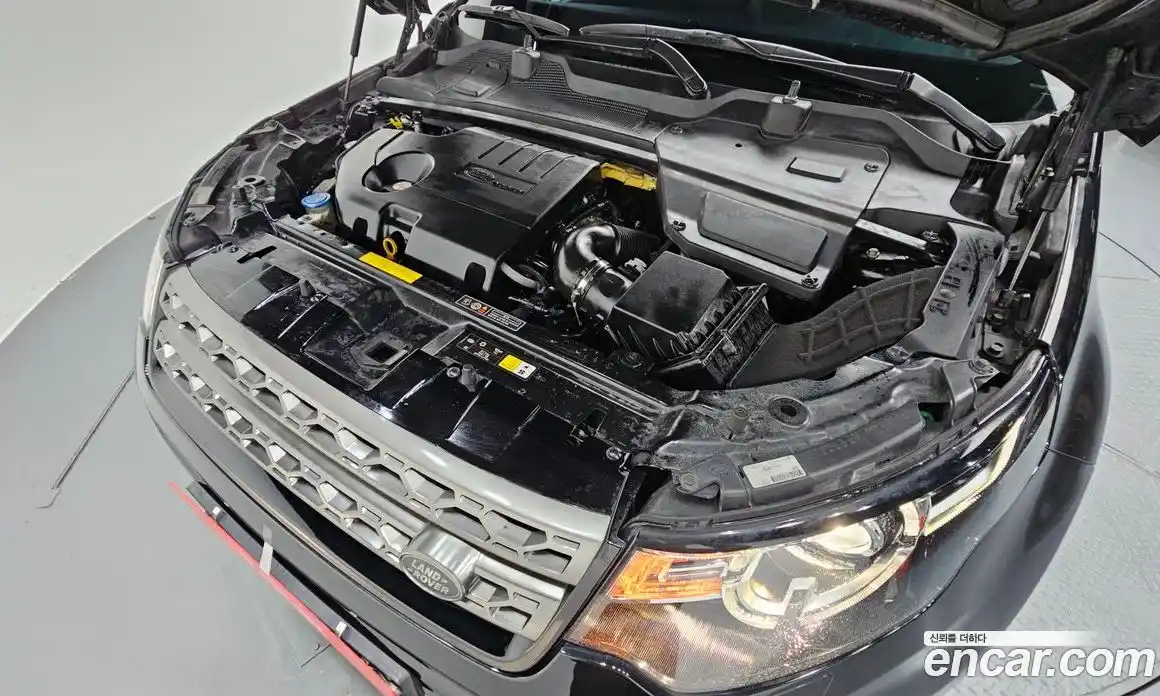 Land Rover Discovery Sport 2017 2.0 Автомат в Москве № 153781, фото 12