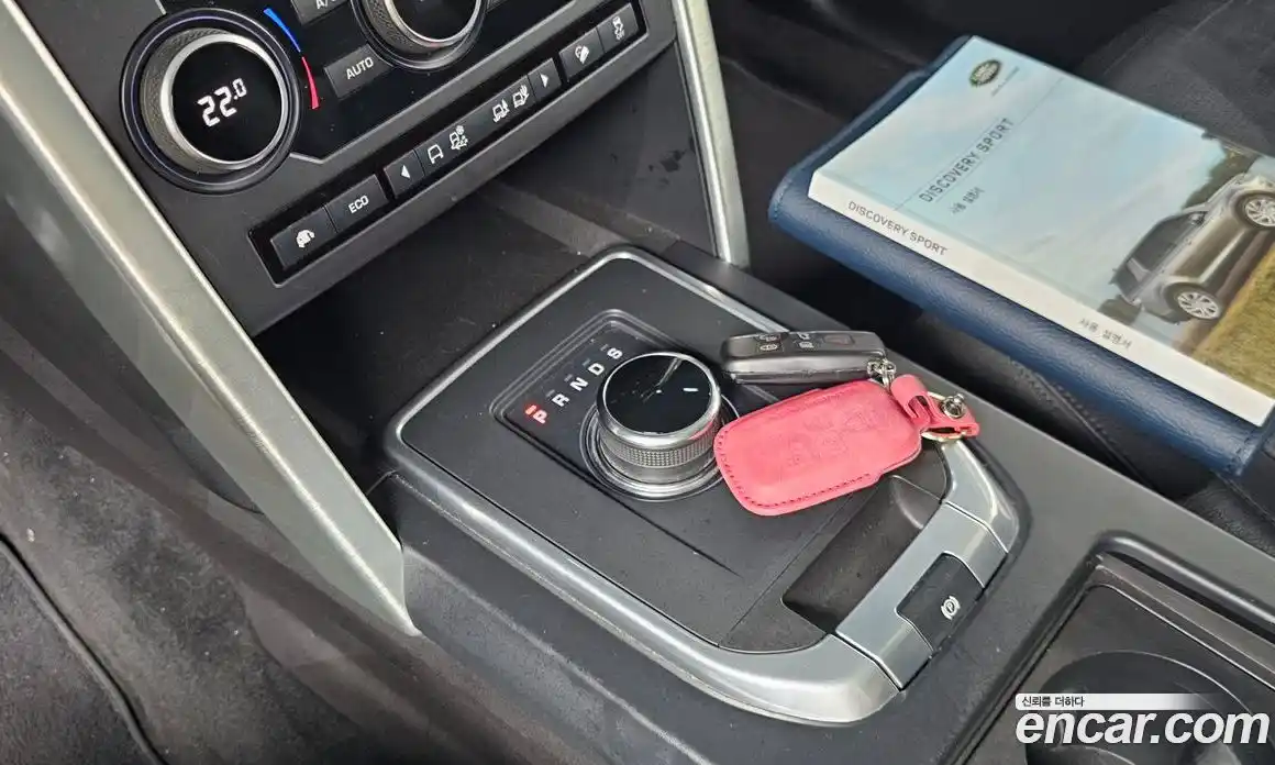 Land Rover Discovery Sport 2017 2.0 Автомат в Москве № 153781, фото 13