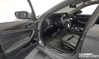 BMW 5-Series 2021 2.0 Автомат в Москве № 157647, миниатюра 2