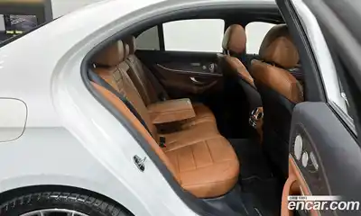 Mercedes-Benz E-Class, 2021