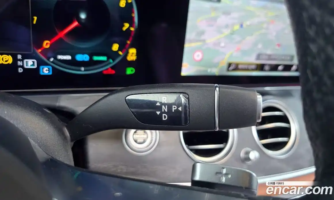 Mercedes-Benz E-Class 2021 2.0 Автомат в Москве № 160445, фото 15