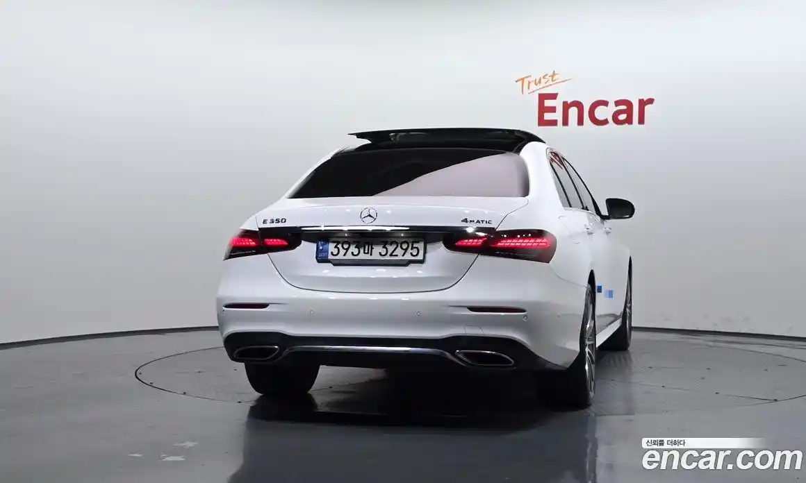 Mercedes-Benz E-Class 2021 2.0 Автомат в Москве № 160445, фото 5