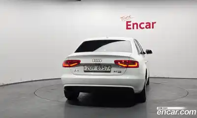 Audi A4 2014 2.0 Автомат в Москве № 160562, миниатюра 2
