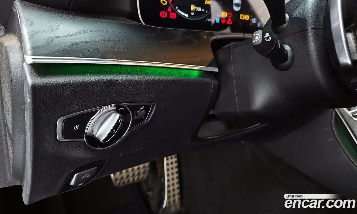 Mercedes-Benz E-Class 2022 1.9 Автомат в Москве № 161528, фото 15