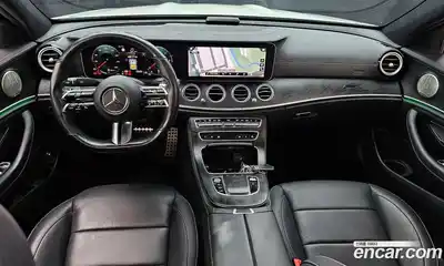 Mercedes-Benz E-Class 2022 1.9 Автомат в Москве № 161528, миниатюра 2