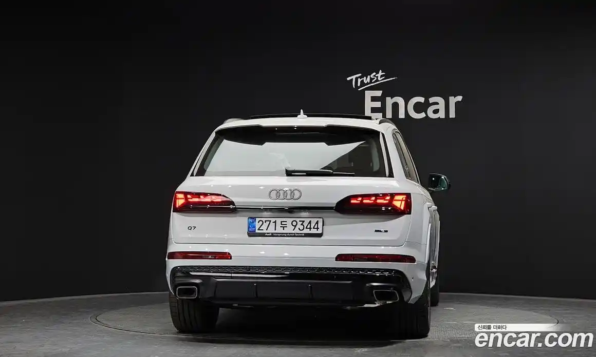 Audi Q7 2026 3.0 Автомат в Москве № 162230, фото 11